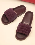 Women’s floral panel sandal in maroon