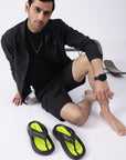 Dune Black Neon Green V-Strap