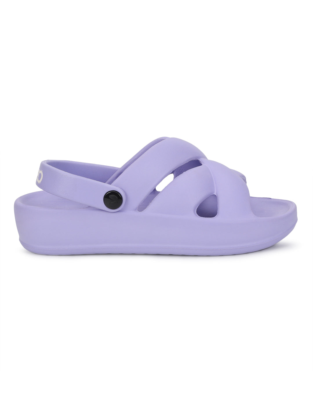 Side view of cushioned sole and curved footbed