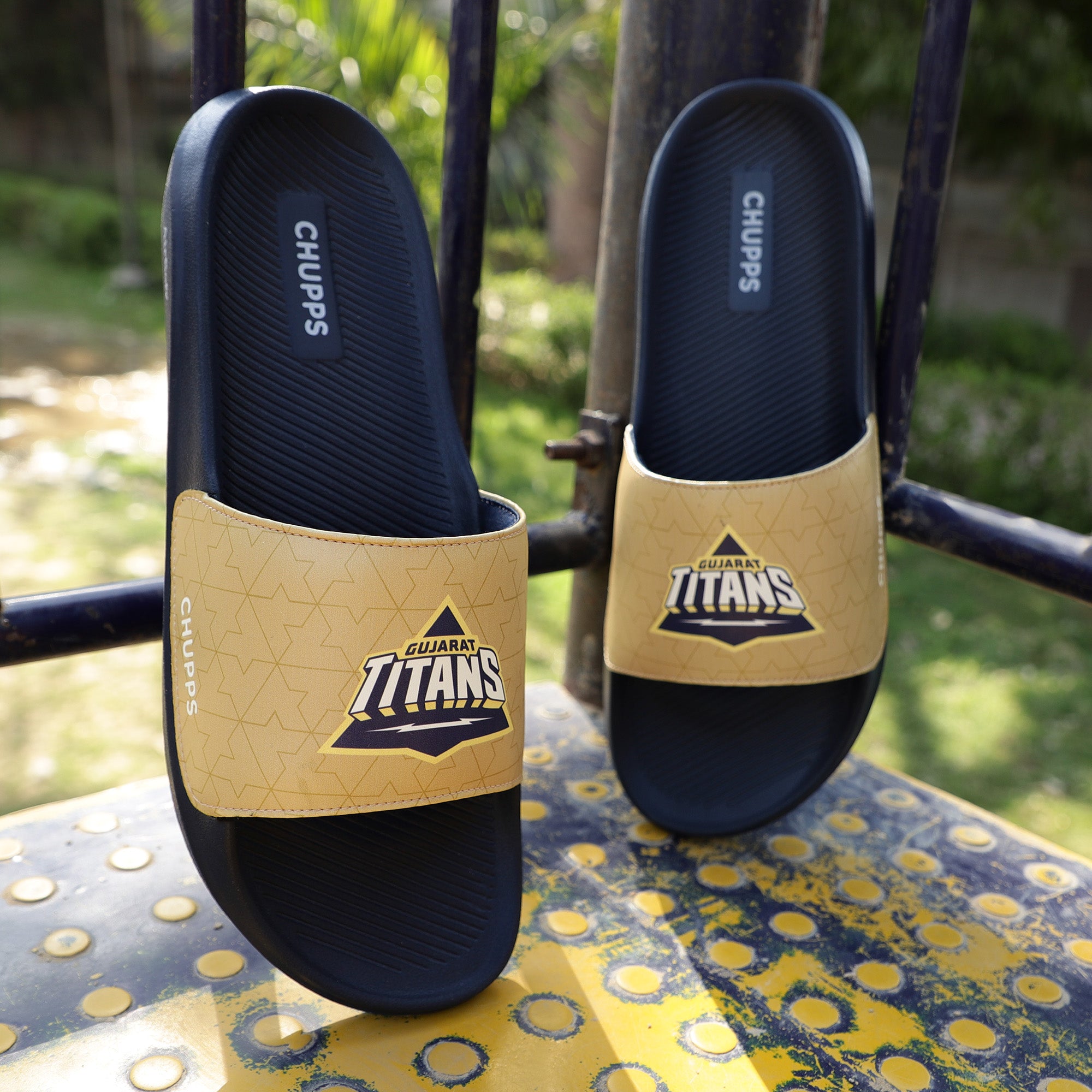 Chupps x Gujrat Titans Bold Beige &amp; Navy Sliders