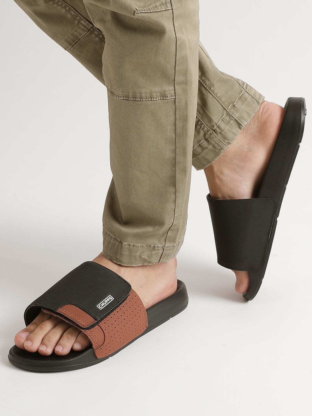 Solid Hues Black &amp; Tan Sliders