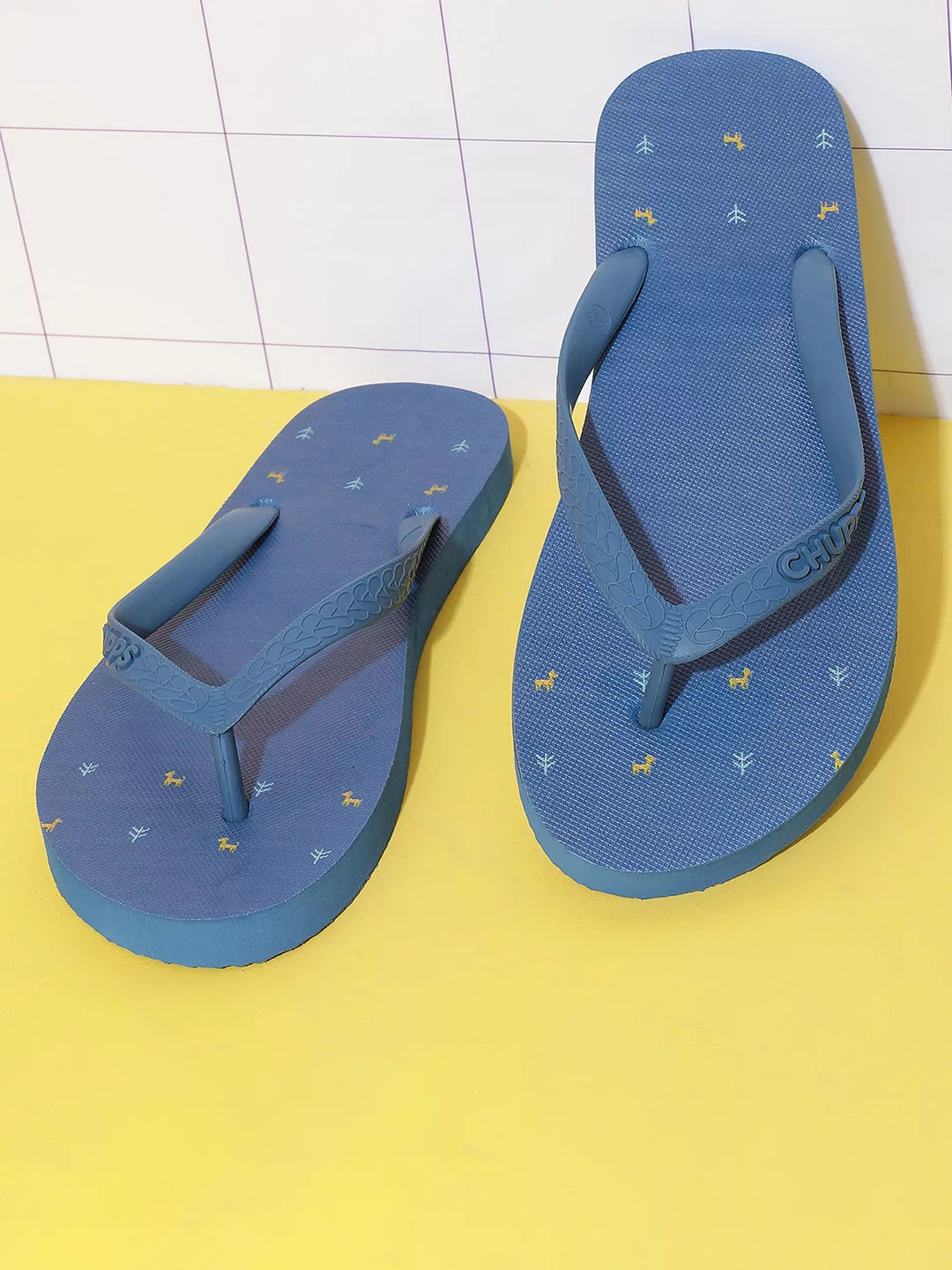 Carpet-Inspired Flip Flops- Cool Breeze Unisex Flip Flops